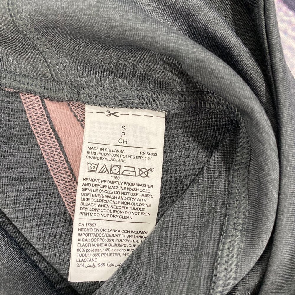 Old Navy Active Go Dry Gray Legging Yoga Pants - Picture 6 of 6